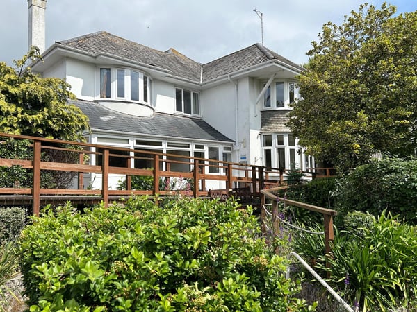 Closed 10-bed former care home for sale