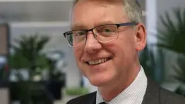 Sir Julian Hartley steps down as CQC chief executive amid maternity scandal